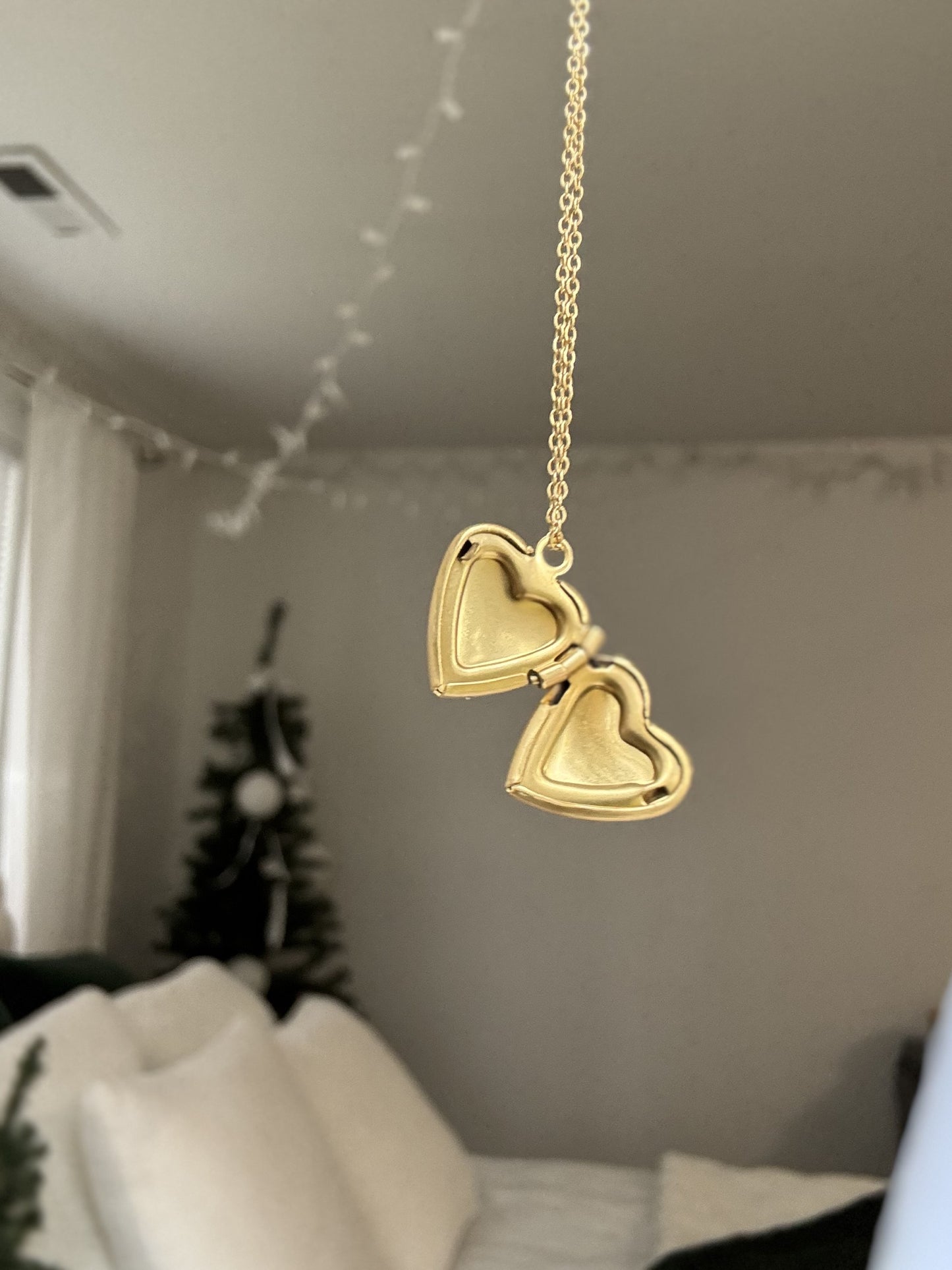 14K Gold Heart Locket Necklace