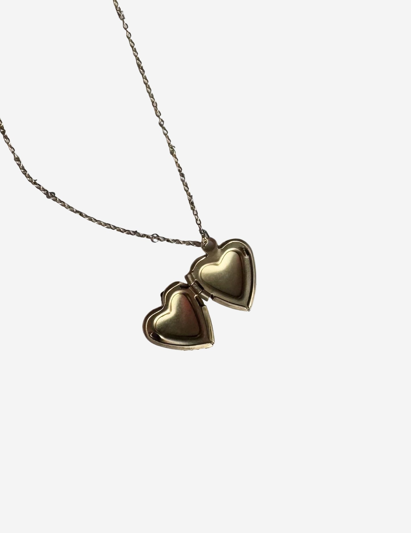 14K Gold Heart Locket Necklace